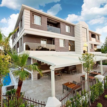 Atrium Apart Otel Altinyunus Bagian luar foto
