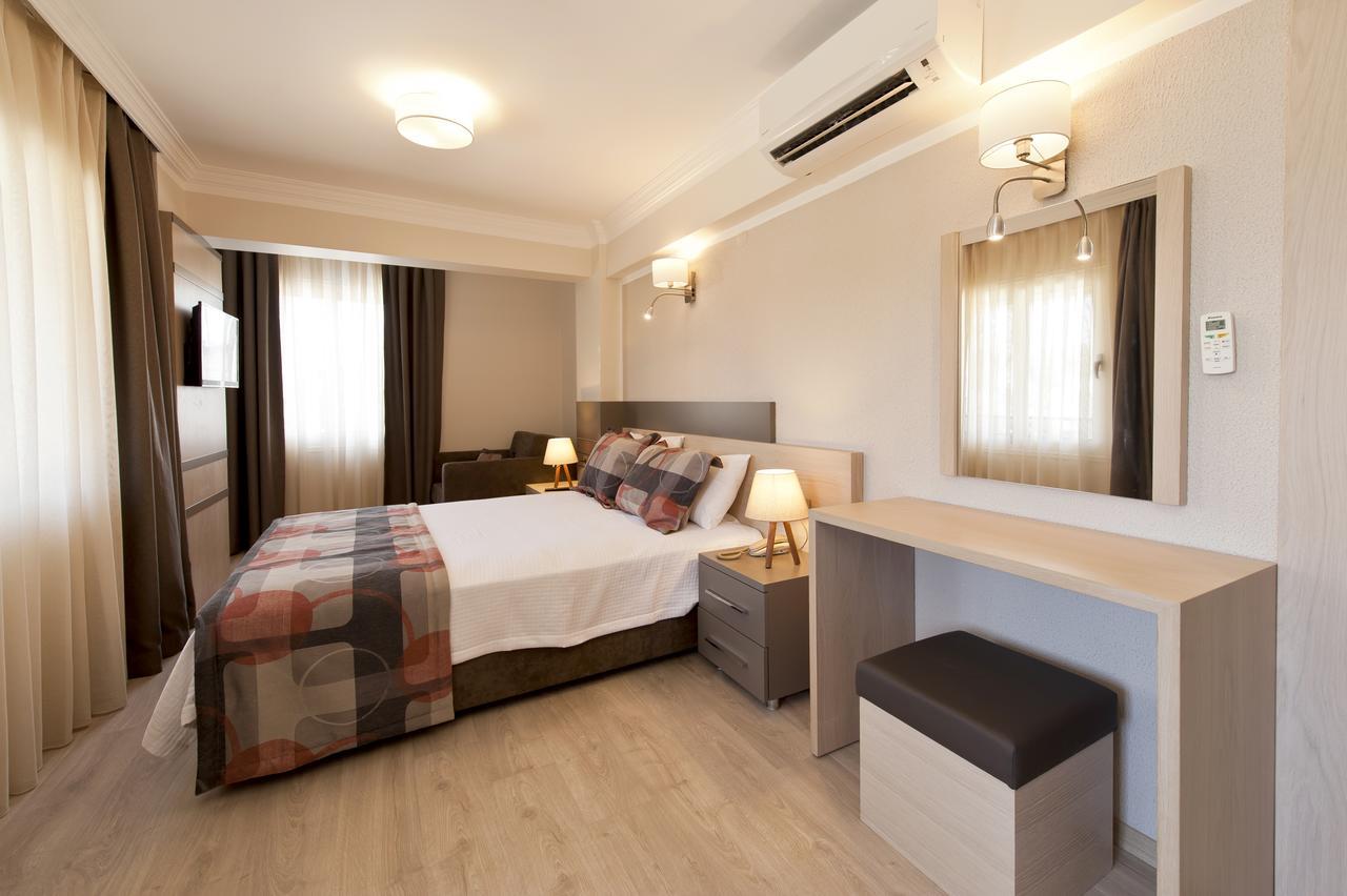 Atrium Apart Otel Altinyunus Bagian luar foto