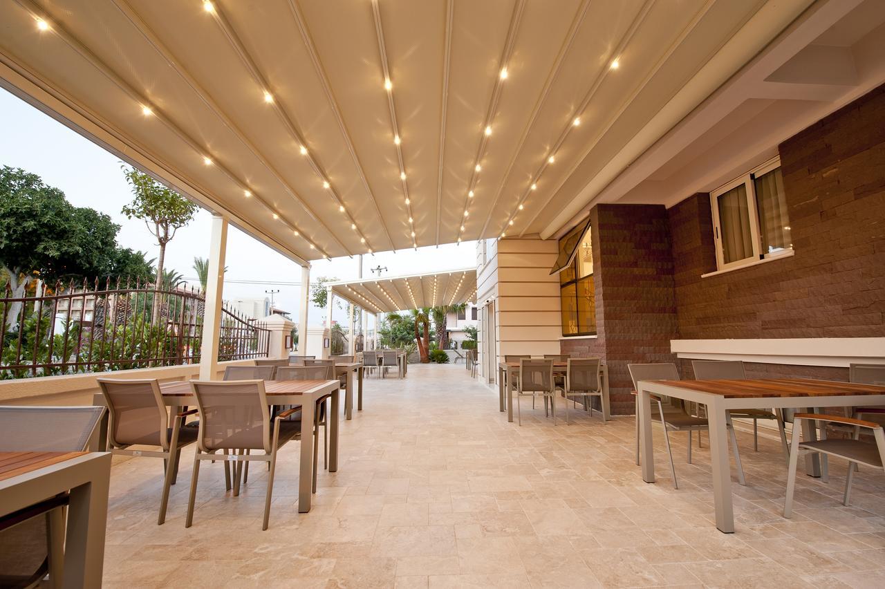 Atrium Apart Otel Altinyunus Bagian luar foto